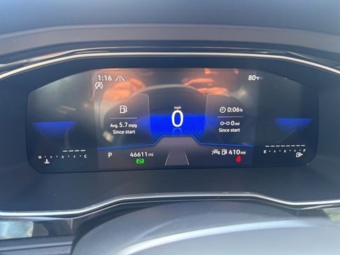 Used 2024 Volkswagen Jetta SE image 14