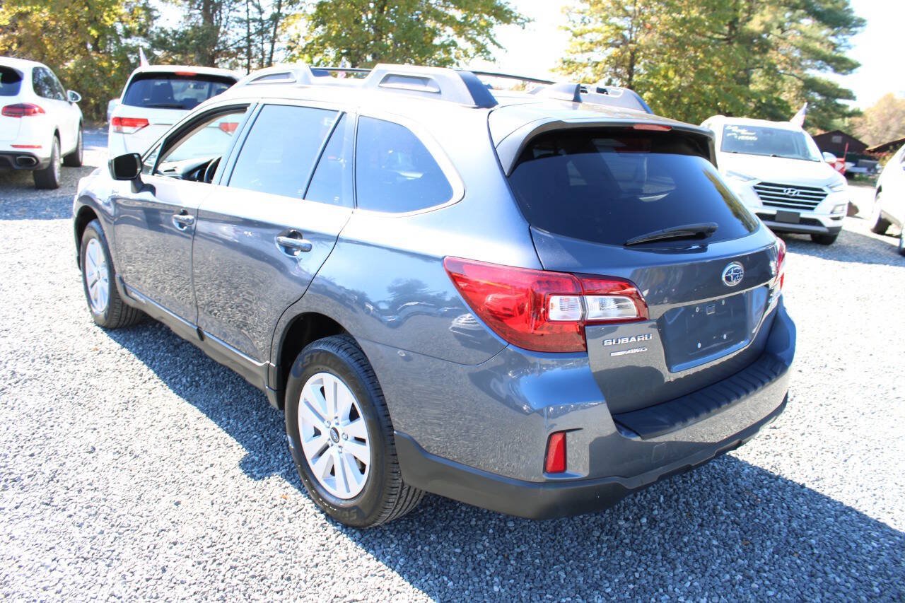 Used 2017 Subaru Outback 2.5i Premium AWD/4WD image 8