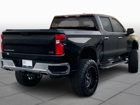 Used 2022 Chevrolet Silverado 1500 LTZ AWD/4WD image 13