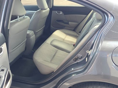 Used 2013 Honda Civic Hybrid Sedan image 21
