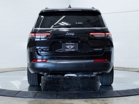 Used 2022 Jeep Grand Cherokee L Limited image 7