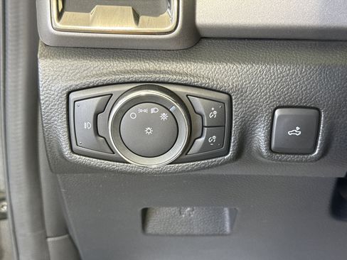 Certified 2019 Ford Ranger XLT w/ Equipment Group 302A Luxury image 25