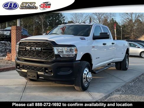 Used 2020 RAM 3500 Tradesman image 3