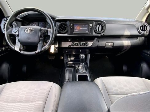 Used 2018 Toyota Tacoma SR w/ SR Convenience Package RWD image 14