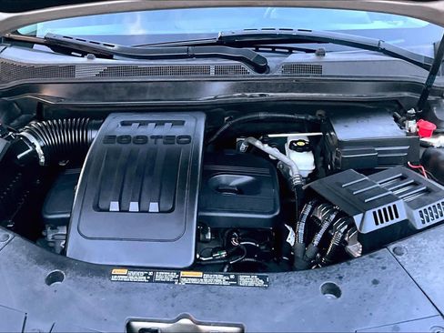 Used 2016 Chevrolet Equinox LS image 31