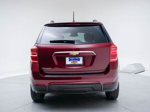 Used 2017 Chevrolet Equinox LT w/ Convenience Package image 5