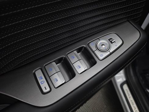 Used 2025 Hyundai Palisade Calligraphy AWD/4WD image 40