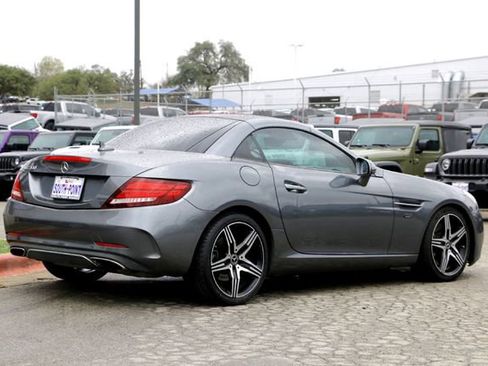 Used 2020 Mercedes-Benz SLC 300 image 5