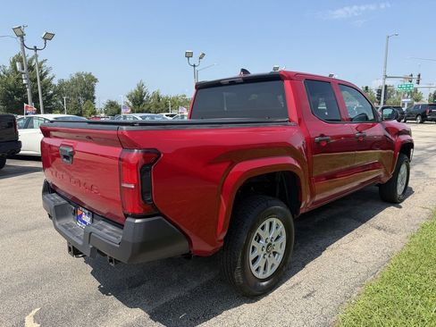 Used 2024 Toyota Tacoma SR AWD/4WD image 5