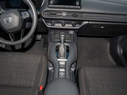 Certified 2024 Honda HR-V Sport image 24