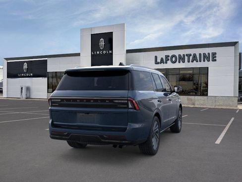 New 2026 Lincoln Navigator Reserve AWD/4WD image 8