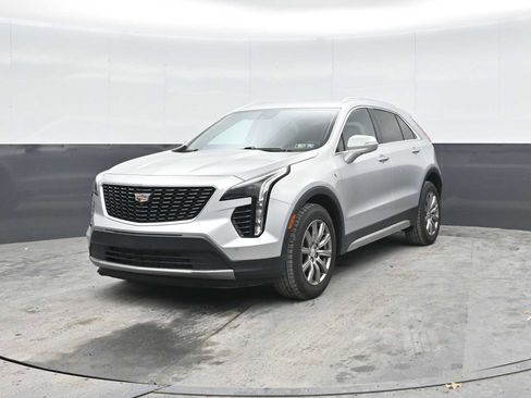 Used 2019 Cadillac XT4 Premium Luxury w/ Enhanced Visibility Package AWD/4WD image 5