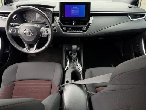 Used 2023 Toyota Corolla SE image 11