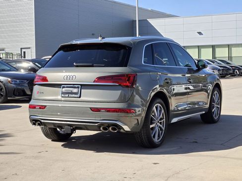 Certified 2023 Audi SQ5 Premium Plus w/ Premium Plus Package image 6