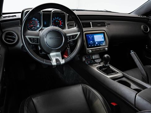 Used 2011 Chevrolet Camaro SS w/ RS Package RWD image 4
