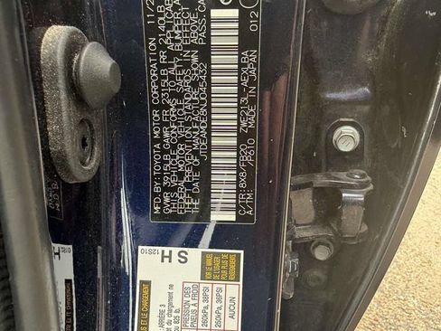 Used 2022 Toyota Corolla LE w/ Carpet Mat Package (TMS) FWD image 10