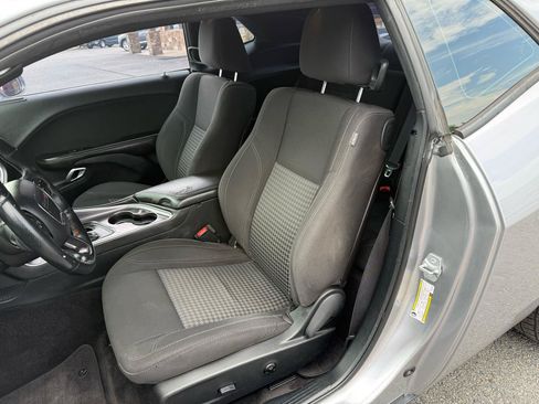 Used 2018 Dodge Challenger SXT w/ Blacktop Package RWD image 12