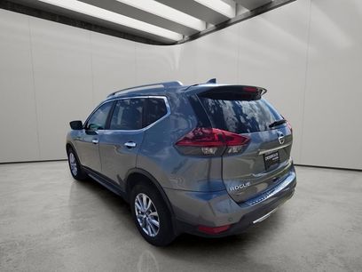 Used 2019 Nissan Rogue SV