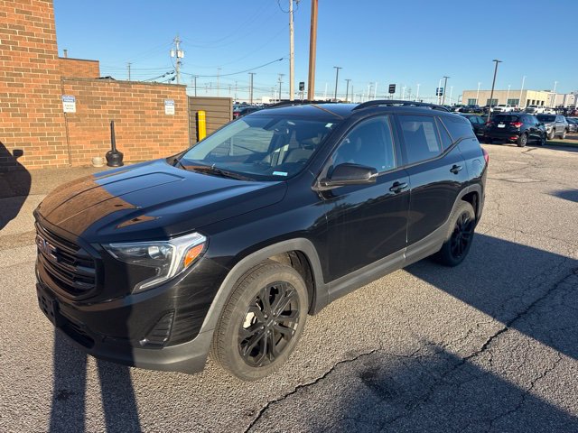 Used 2019 GMC Terrain SLE w/ Driver Convenience Package AWD/4WD image 1