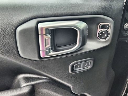 New 2025 Jeep Wrangler Sport S image 21