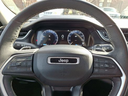 Used 2023 Jeep Grand Cherokee L Laredo w/ Luxury Tech Group I image 19