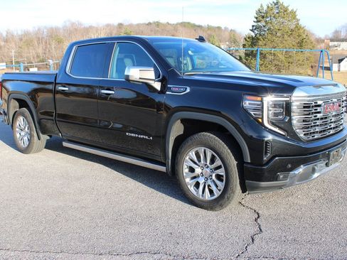 Used 2022 GMC Sierra 1500 Denali w/ Technology Package image 2