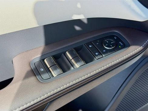 Used 2025 Lexus RX 350 FWD image 24