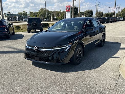 New 2026 Nissan Sentra SV image 2