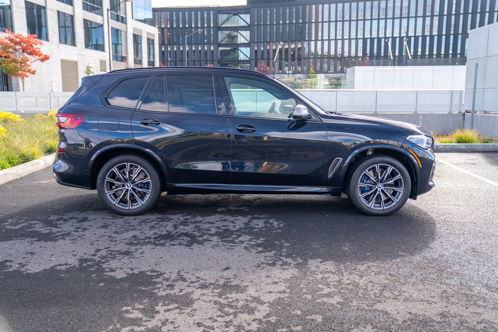 Used 2022 BMW X5 M50i w/ Executive Package AWD/4WD image 8