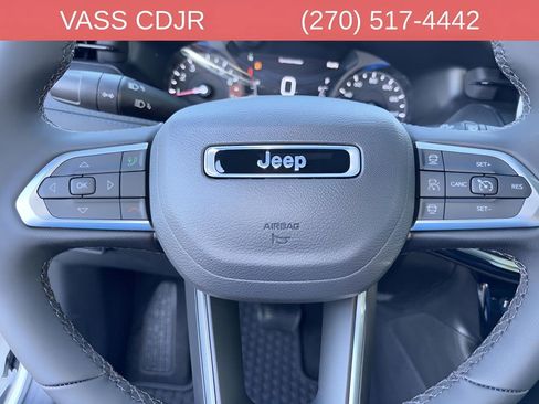 Used 2026 Jeep Compass Latitude w/ Quick Order Package 29K AWD/4WD image 13
