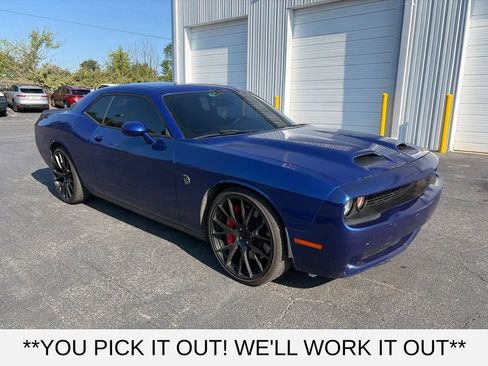 Used 2022 Dodge Challenger SRT Hellcat Redeye RWD image 1