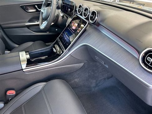 New 2025 Mercedes-Benz C 300 4MATIC Sedan image 16