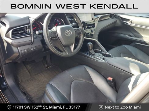 Used 2022 Toyota Camry XSE image 18