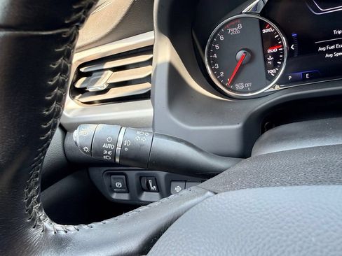 Used 2020 GMC Acadia Denali w/ Technology Package FWD image 31