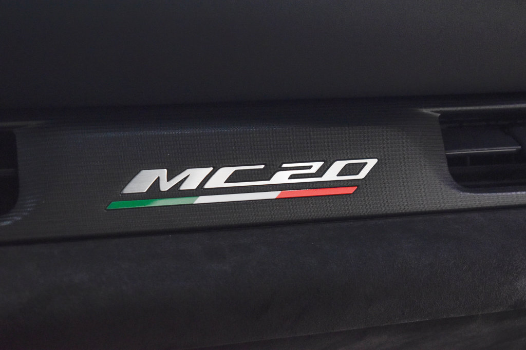 Used 2022 Maserati MC20 Coupe RWD image 27