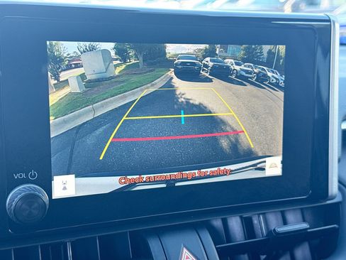 Used 2025 Toyota RAV4 XLE FWD image 14