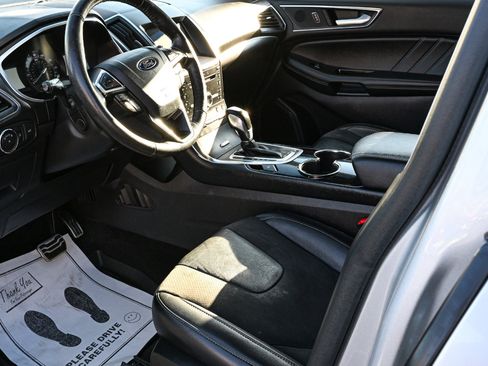 Used 2017 Ford Edge Sport w/ Equipment Group 401A image 10