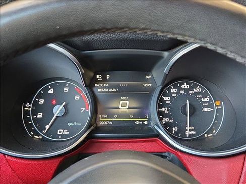 Used 2019 Alfa Romeo Stelvio Ti AWD/4WD image 11