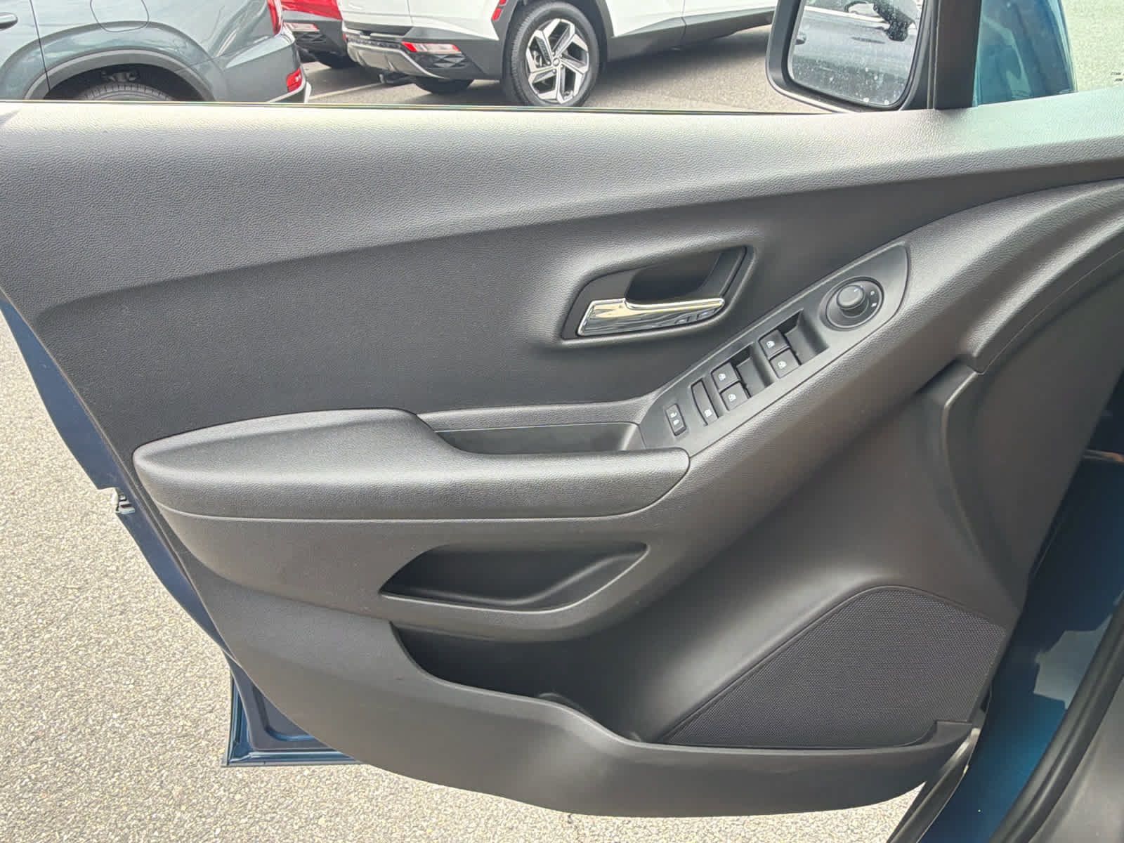 Certified 2020 Chevrolet Trax LT FWD image 21