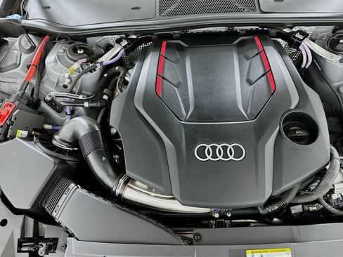 Used 2023 Audi S6 Prestige w/ Prestige Package image 31