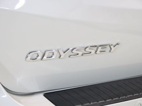 Used 2025 Honda Odyssey Touring image 12