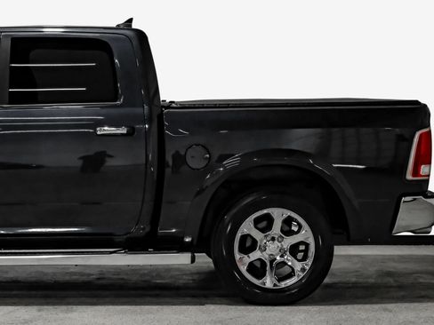 Used 2016 RAM 1500 Laramie w/ Convenience Group AWD/4WD image 11