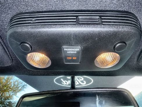 Used 2022 Ford Mustang Shelby GT500 w/ Technology Package image 23