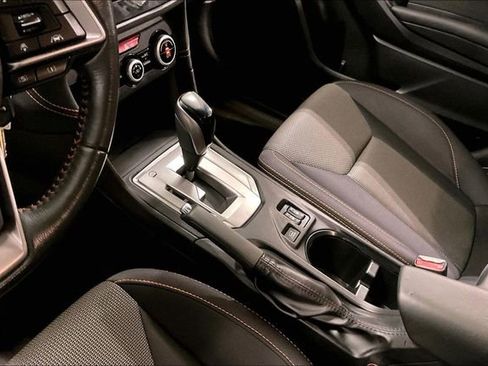 Used 2020 Subaru Crosstrek 2.0i Premium image 17