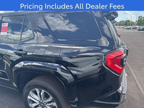 New 2026 Toyota 4Runner Limited AWD/4WD image 7