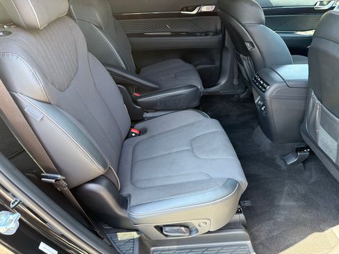 Certified 2025 Hyundai Palisade Calligraphy AWD/4WD image 16