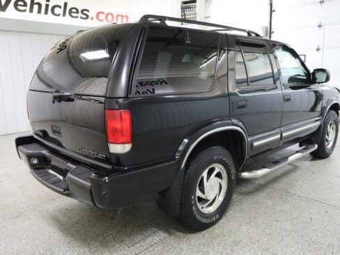 Used 2001 Chevrolet Blazer LT AWD/4WD image 6