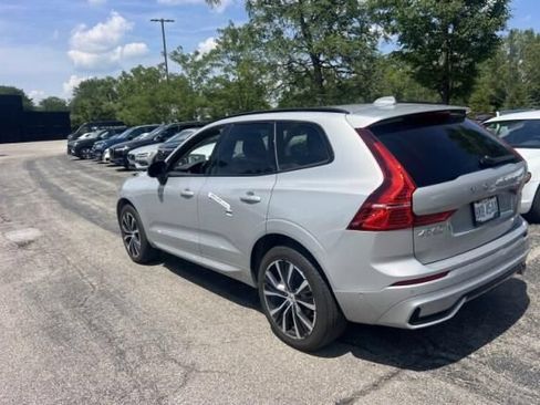 Used 2023 Volvo XC60 B5 Plus w/ Climate Package AWD/4WD image 4