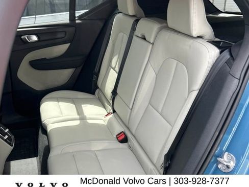 Used 2024 Volvo XC40 B5 Plus w/ Protection Package Premier image 7