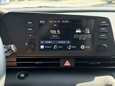 Certified 2026 Hyundai Elantra Sport FWD image 4